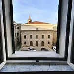 Il Palco, Dove La Storia Incontra Il Mare *