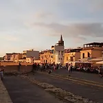 Il Palco, Dove La Storia Incontra Il Mare